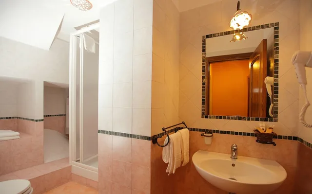 دوبلكس سوبيريور بسرير كينج، RESIDENCE L INCANTO 7/8