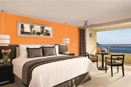 غرفة ديلوكس بسرير مزدوج بإطلالة على الحديقة، Dreams Huatulco Resort Spa All Inclusive 1/1