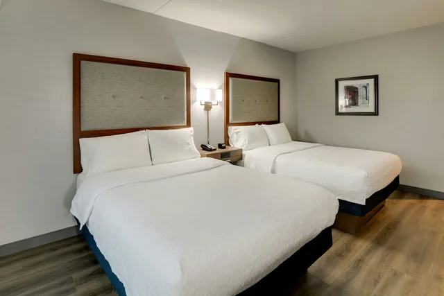 غرفة بسريرين كوين، Hampton Inn & Suites Rome 3/9