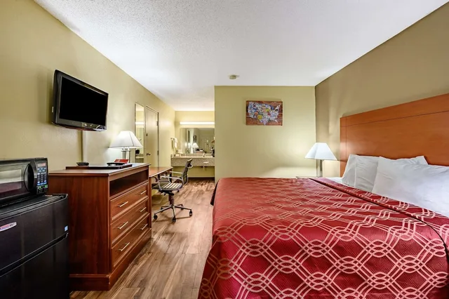 غرفة بسرير كينج لذوي الإعاقة، Econo Lodge Athens I-65 1/2