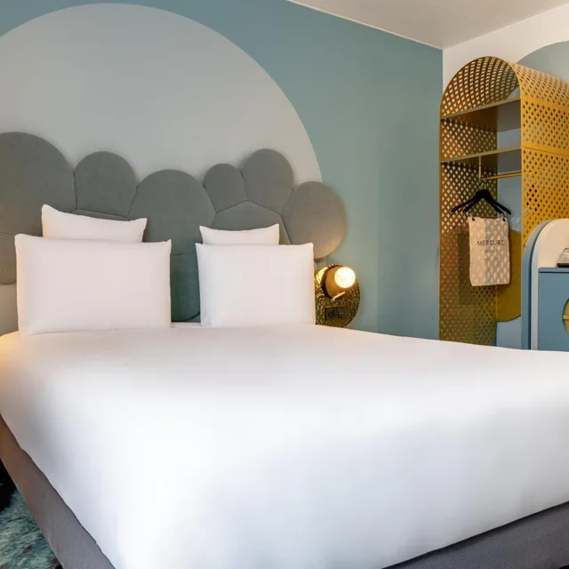 Privilege, Mercure Annecy Centre 4/10
