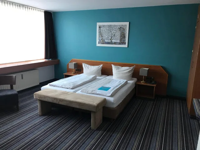 غرفة بسرير مزدوج أو سريرين منفصلين، Hotel Servatius 1/10
