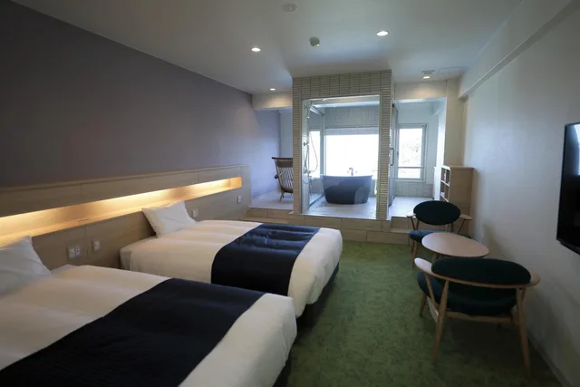 غرفة سوبيريور بسريرين منفصلين بإطلالة على البحر، Hotel Izukyu 4/6