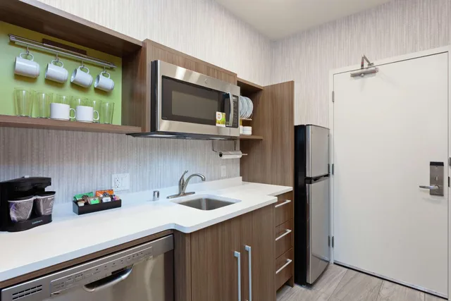 استوديو بسرير كينج مع أريكة لذوي الإعاقة، Home2 Suites by Hilton Temecula, CA 5/6