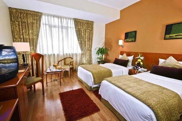 غرفة قياسية بسرير مزدوج أو سريرين منفصلين، Landmark Hotel Baniyas 2/2