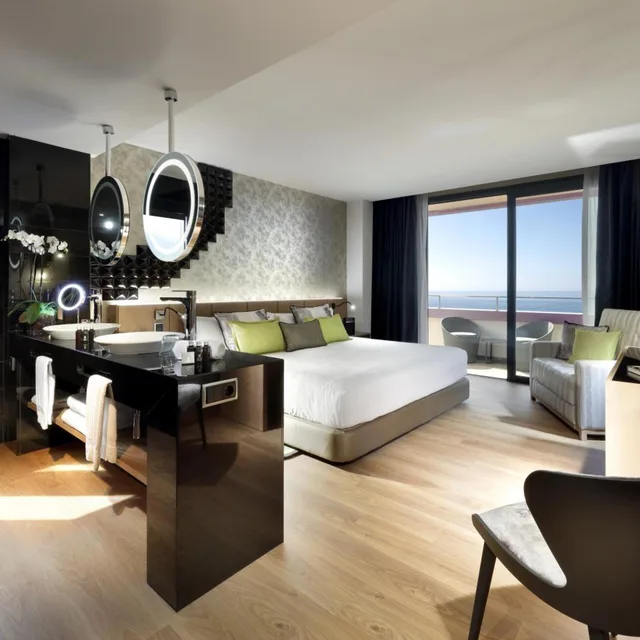 Platinum, Deluxe, Sofa، Hard Rock Hotel Tenerife 2/4