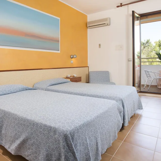 Room, Double or Twin Bed, Hotel Oasis Alghero 2/10
