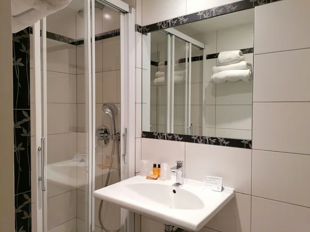 غرفة سوبيريور بسرير مزدوج، HOTEL MICHELET ODEON 5/6