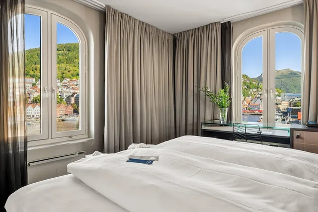 Deluxe Double, Clarion Hotel Admiral 3/9