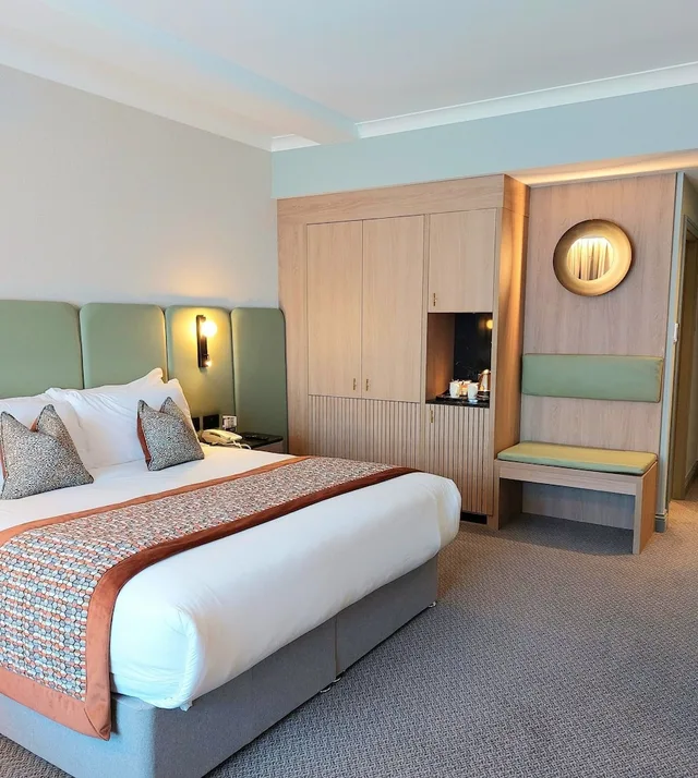 غرفة سوبيريور سيغنتشر بسرير كينج، Menlo Park Hotel 1/2