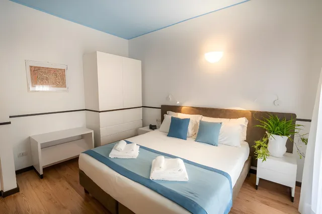 Classic, 2 Double Beds, Side Sea View، Covo Dei Saraceni 1/1