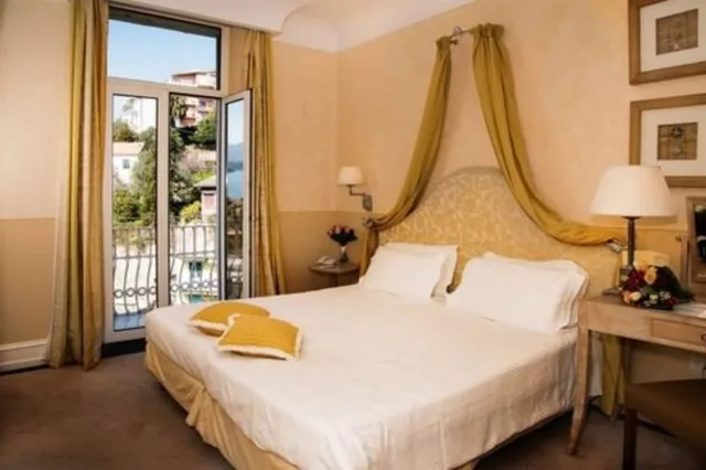 جناح تنفيذي بسرير كوين بإطلالة على البحر بشرفة، Grand Hotel Bristol Resort and Spa 3/10