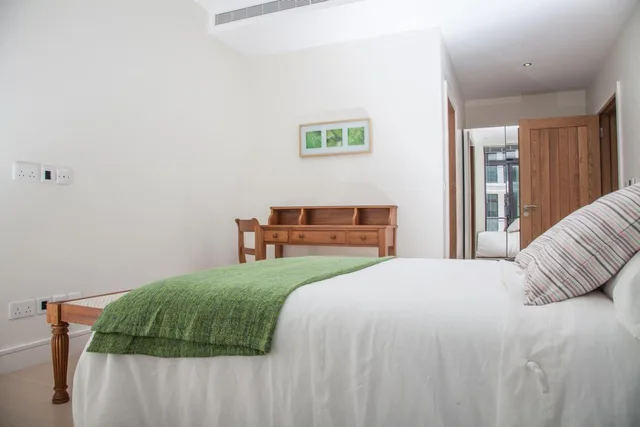 Ocean Front Luxury Suite، English Point Marina Hotel 2/10