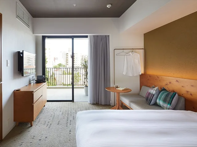 Garden, Twin Beds, Terrace، Hotel Strata Naha 1/2