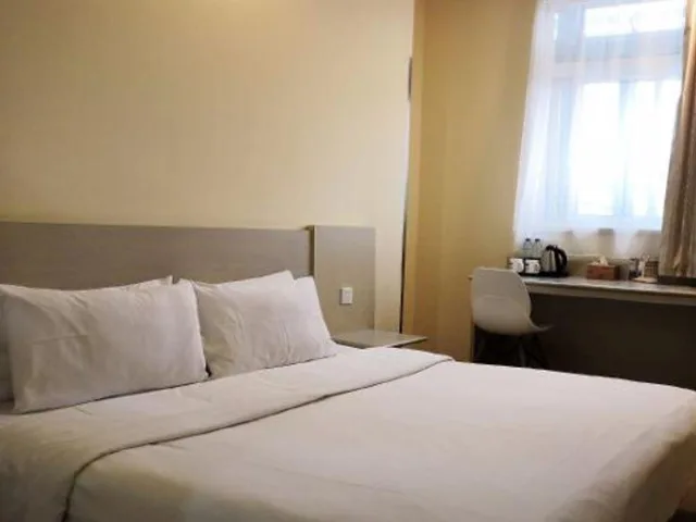 Room, Queen Bed, Hanting Hotel Shanghai 4/4