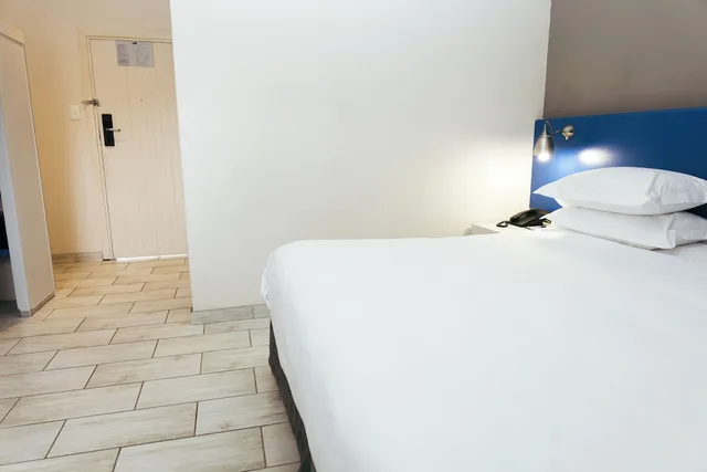 غرفة سوبيريور بسرير مزدوج، Premier Splendid Inn Bayshore 2/9