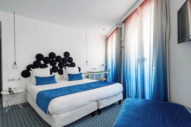 2 Bedrooms, Family, Sauna، Hotel 34B Astotel (ex-Bergere Opera) 2/10