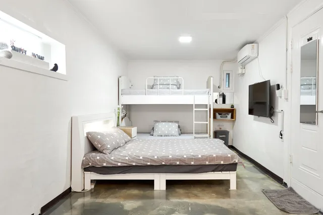 Private, Family، Jun Guest House - Hostel 2/2