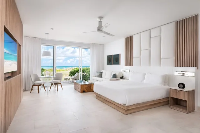 3 Bedrooms, Suite, 3 King Beds, Ocean Front, 2 Sofa, Beach Floor, Wymara Resort and Villas 1/5