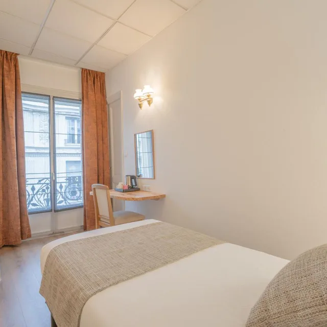 غرفة اقتصادية مفردة، Hotel Busby 5/10