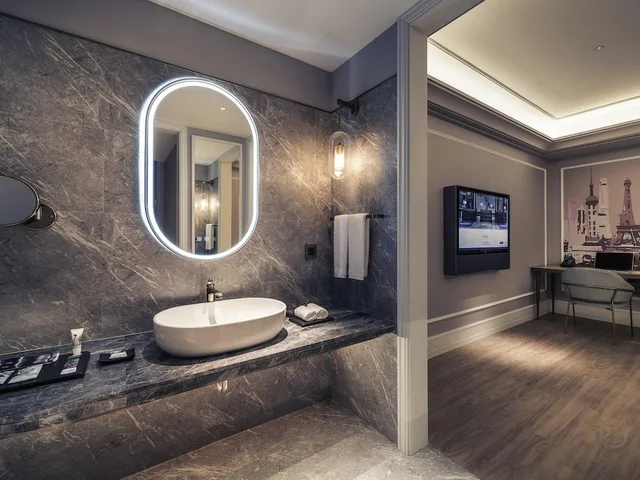 غرفة قياسية بسرير كينج، Mercure Shanghai Hongqiao Soho 3/3