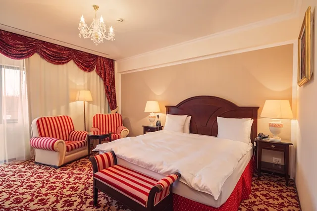 غرفة بسرير كينج، Hilton Sibiu 4/9