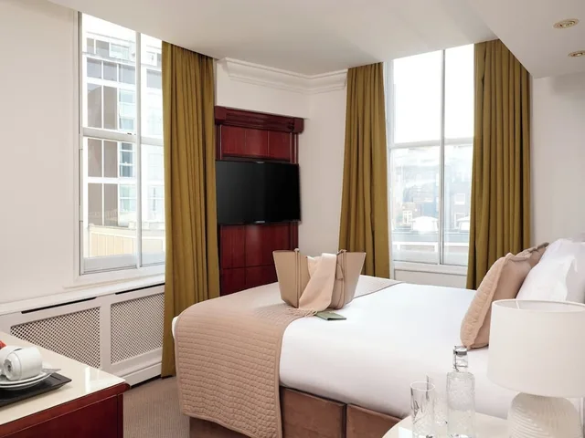 غرفة سوبيريور بسرير كوين، Executive Rooms London Kensington 5/10