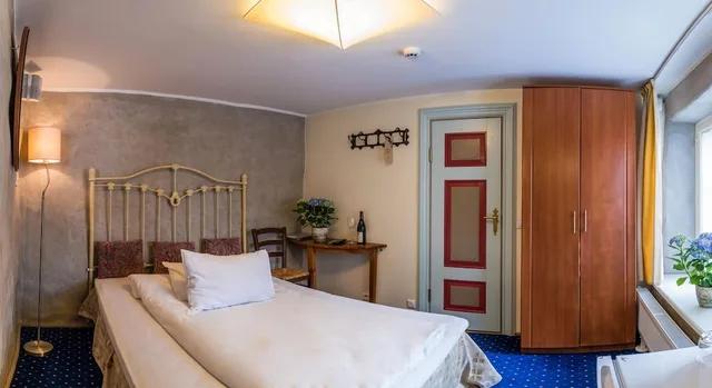 غرفة قياسية مفردة بسرير مزدوج، Cru Hotel 2/6