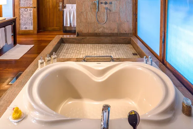 2 Bedrooms, Royal, Overwater, Villa، The St Regis Bora Bora Resort 1/1