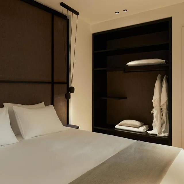 جناح جونيور بسرير كينج، Woo Suites 3/6