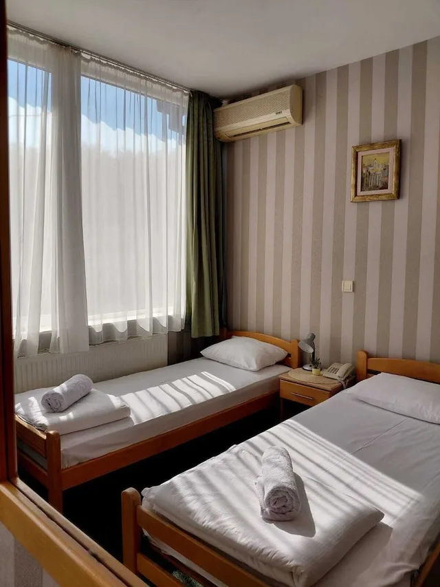 غرفة قياسية بإطلالة على المتنزه مفردة بسرير فردي، Hotel Slodes 1/7