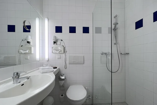 Medium, Twin Beds، Hotel Plaza Hannover 4/5