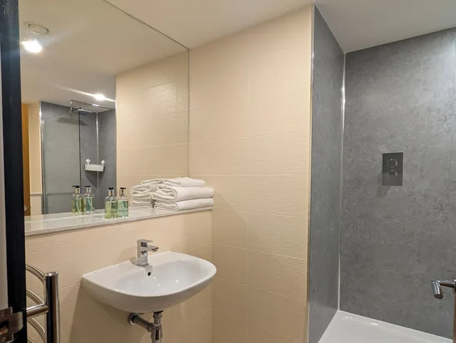 Superior, Apartment, 2 Double Beds, Sofa, Dockside Aparthotel, BW Signature Collection 5/9