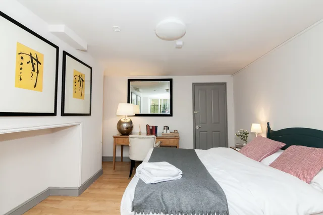 غرفة قياسية بسرير مزدوج بحمام مشترك، Townhouse No 12 1/8