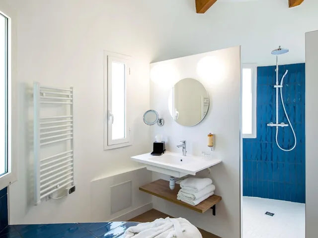 جناح جونيور بسرير مزدوج بإطلالة على الحديقة، Mercure Marseille Centre Bompard La Corniche 10/10