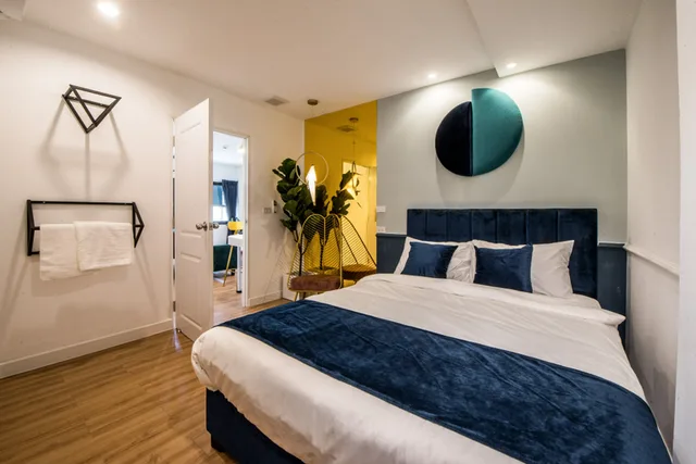 2 Bedrooms, Suite, 3 Queen Beds, Theme Boutique Hotel Bangkok 2/2