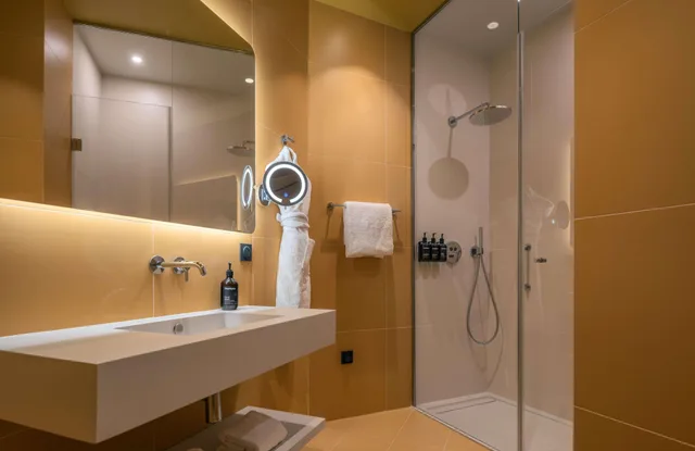 شقة بغرفة نوم واحدة، Canopy by Hilton Cannes 2/2