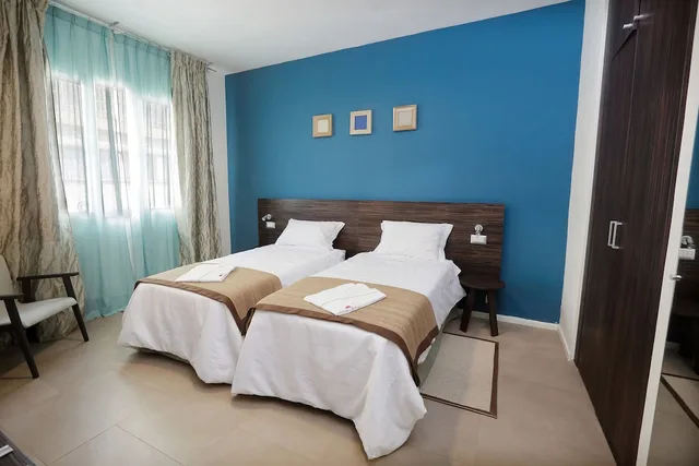 جناح تنفيذي بسريرين منفصلين، Hôtel La Villette 2/9