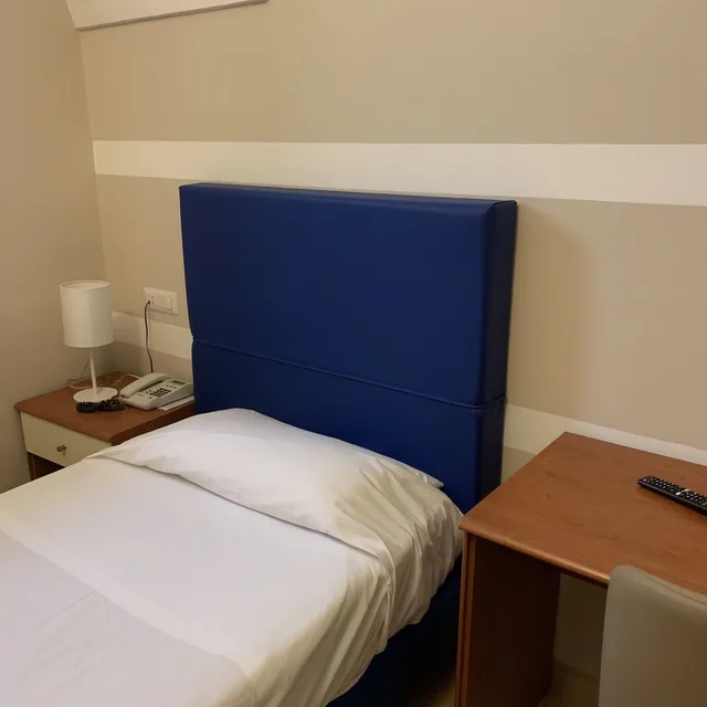 غرفة مفردة بسرير فردي، Albergo Del Cacciatore 1/3
