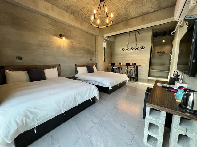 غرفة بزنس رباعية بسريرين مزدوجين، Peninsula Inn 2/4