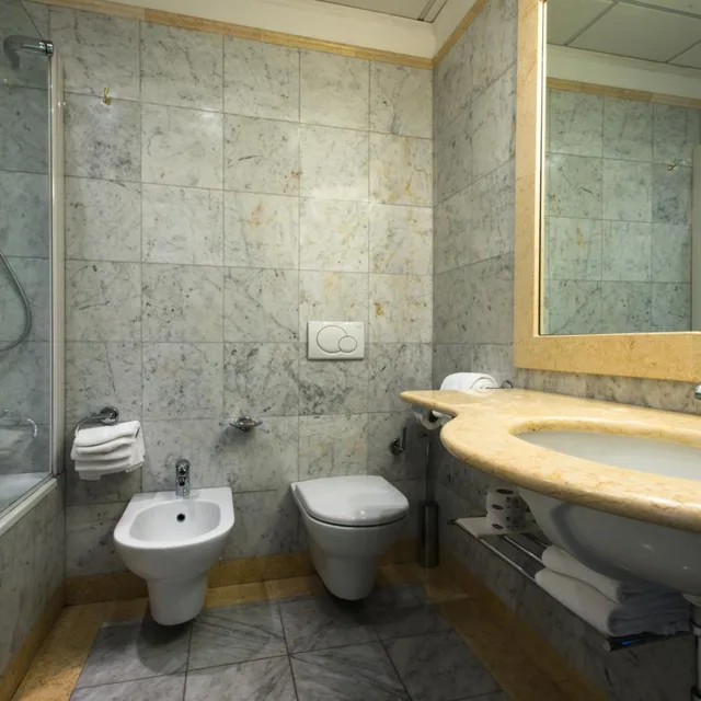 غرفة ديلوكس رباعية بسرير مزدوج بشرفة، Villa Cappugi 7/7