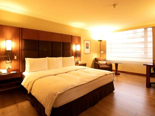 غرفة بريميير بسرير مزدوج أو سريرين منفصلين، Swissotel Quito 1/1