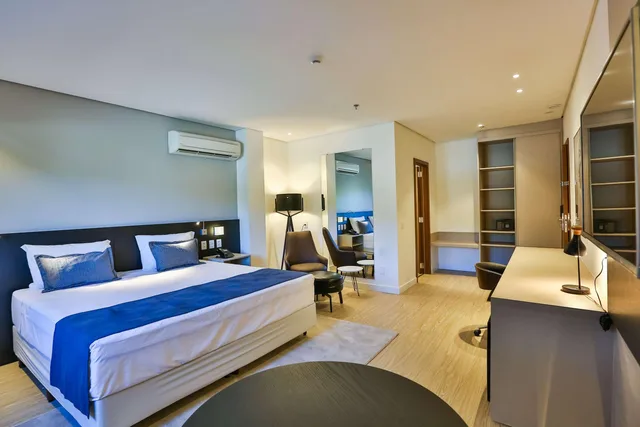 غرفة فاخرة مفردة بسرير كينج، Quality Hotel Blumenau 3/4