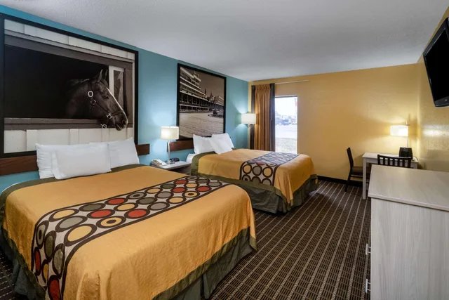 غرفة بسريرين كوين، Super 8 by Wyndham Shepherdsville / Louisville South I65 1/5