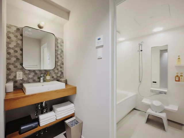 جناح بسريرين منفصلين بشرفة مع أريكة، MONday Apart Premium Asakusa 6/10