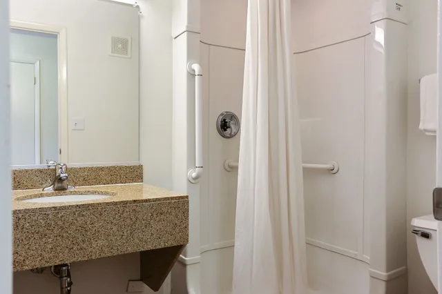 غرفة ديلوكس بسرير كوين، Motel6 Everett, WA - North 6/8