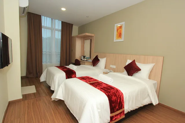 غرفة ديلوكس بسرير كينج، Veer Hotel 1/2