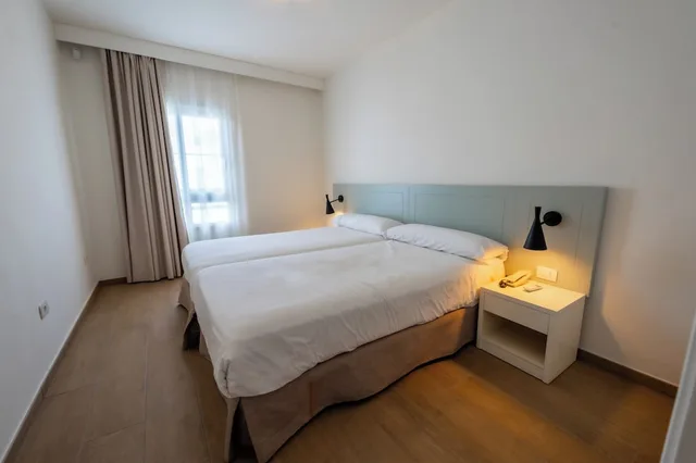 1 Bedroom, Gold، Los Olivos Beach Resort 2/3