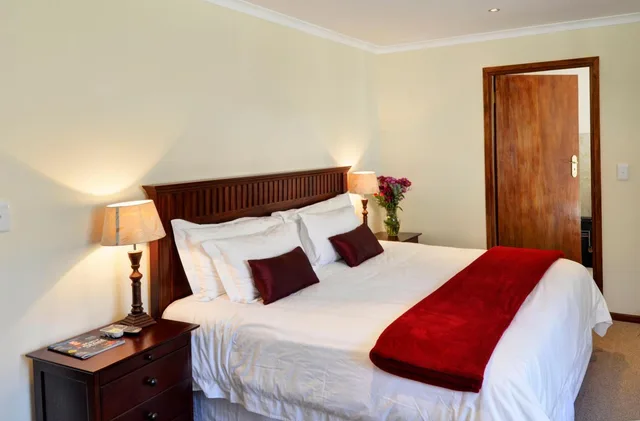 غرفة ديلوكس بسرير مزدوج أو سريرين منفصلين، Sundown Manor Guest House 10/10