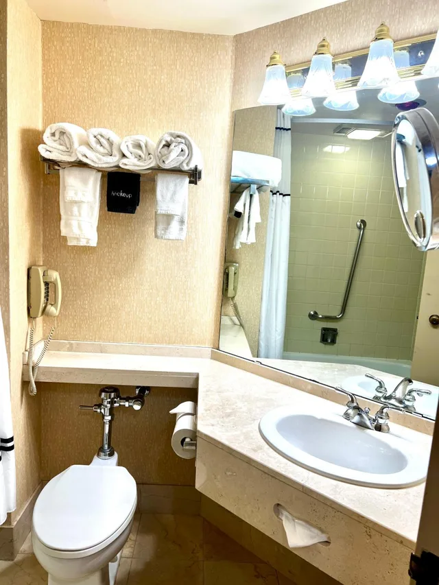 غرفة بسرير كينج بحوض جاكوزي، Hotel Mead 6/10